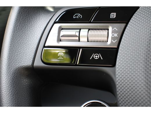 Hyundai Inster E-MOTION | NL-AUTO! | ADAPTICE CRUISE | KEYLESS ENTRY+GO | CAMERA | NAVI | CLIMA | TOMBOY KHAKI |... ActivLease financial lease