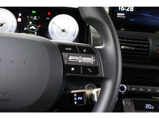 Hyundai Inster E-MOTION | NL-AUTO! | ADAPTICE CRUISE | KEYLESS ENTRY+GO | CAMERA | NAVI | CLIMA | TOMBOY KHAKI |... ActivLease financial lease