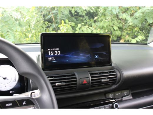 Hyundai Inster E-MOTION | NL-AUTO! | ADAPTICE CRUISE | KEYLESS ENTRY+GO | CAMERA | NAVI | CLIMA | TOMBOY KHAKI |... ActivLease financial lease