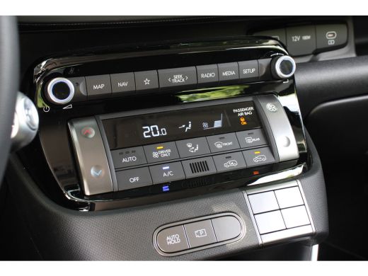 Hyundai Inster E-MOTION | NL-AUTO! | ADAPTICE CRUISE | KEYLESS ENTRY+GO | CAMERA | NAVI | CLIMA | TOMBOY KHAKI |... ActivLease financial lease