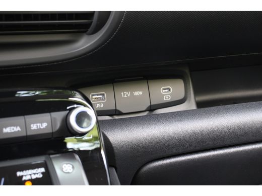 Hyundai Inster E-MOTION | NL-AUTO! | ADAPTICE CRUISE | KEYLESS ENTRY+GO | CAMERA | NAVI | CLIMA | TOMBOY KHAKI |... ActivLease financial lease