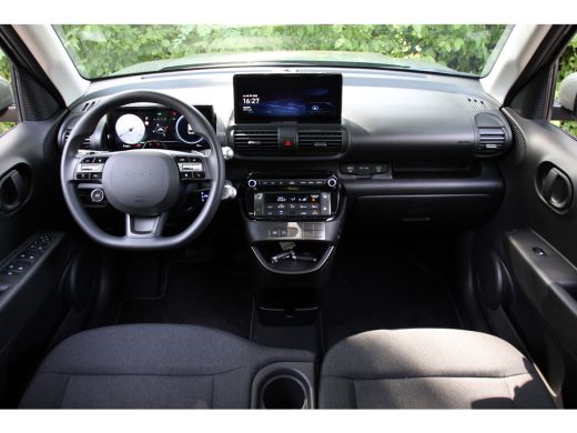 Hyundai Inster E-MOTION | NL-AUTO! | ADAPTICE CRUISE | KEYLESS ENTRY+GO | CAMERA | NAVI | CLIMA | TOMBOY KHAKI |... ActivLease financial lease