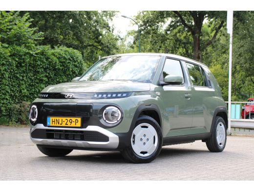 Hyundai Inster E-MOTION | NL-AUTO! | ADAPTICE CRUISE | KEYLESS ENTRY+GO | CAMERA | NAVI | CLIMA | TOMBOY KHAKI |... ActivLease financial lease