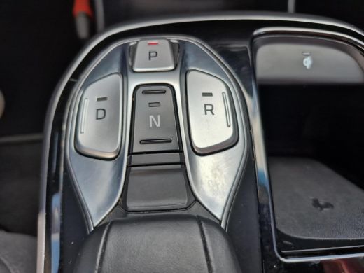 Hyundai IONIQ Comfort EV 38 kWh | Stoelverwarming | Navigatie | Apple Carplay -Android Auto | Rijklaarprijs! ActivLease financial lease