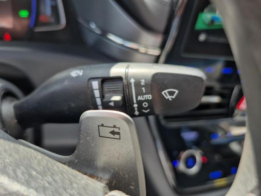 Hyundai IONIQ Comfort EV 38 kWh | Stoelverwarming | Navigatie | Apple Carplay -Android Auto | Rijklaarprijs! ActivLease financial lease