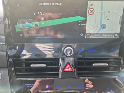 Hyundai IONIQ Comfort EV 38 kWh | Stoelverwarming | Navigatie | Apple Carplay -Android Auto | Rijklaarprijs! ActivLease financial lease