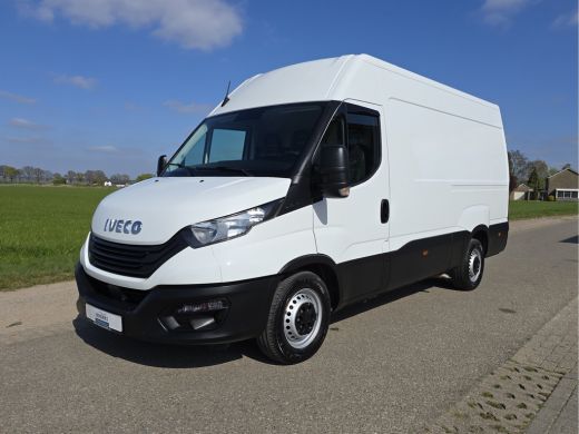 Iveco Daily 35S14V 2.3 352L H2 - L2L H2 - 140 Pk - Euro 6 - Climate Control - Cruise Control Iveco Daily 35S14V 2.3 352L H2 - L2L H2 - 140 Pk - Euro 6 - Climate Control - Cruise Control