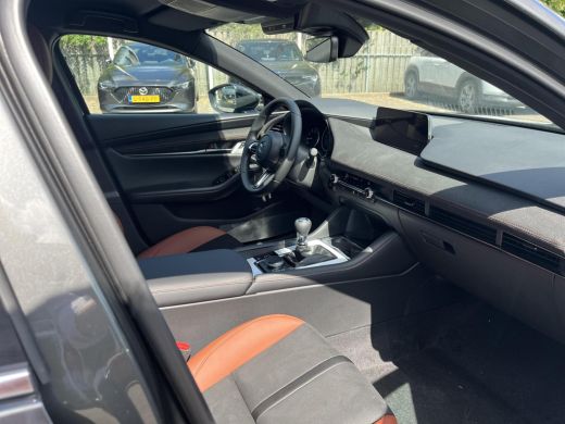 Mazda 3 2.5 e-SkyActiv-G M Hybrid Nagisa | Bose® premium-audiosysteem | Cruise control adaptief | ActivLease financial lease
