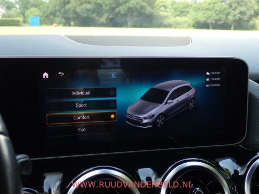 Mercedes-Benz B-Klasse 180D AUT. SPORTLEER/CAMERA/CARPLAY/DAB/NAVI ActivLease financial lease