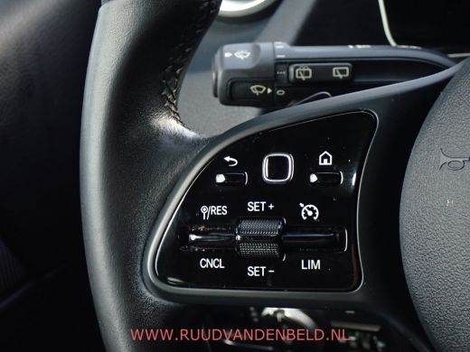Mercedes-Benz B-Klasse 180D AUT. SPORTLEER/CAMERA/CARPLAY/DAB/NAVI ActivLease financial lease