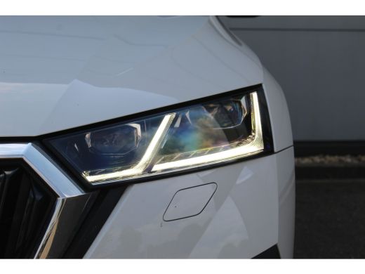 Skoda Octavia Combi 1.4 TSI iV PHEV Business | LederAlcantara | Crystal Light | Canton | HeadUp | Memory | Elek... ActivLease financial lease
