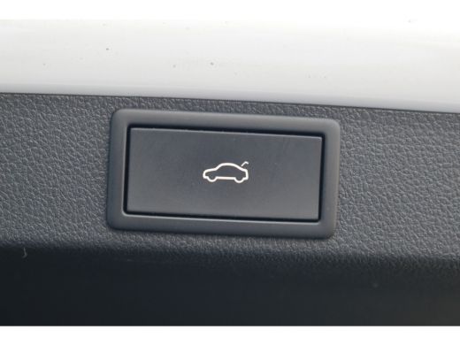 Skoda Octavia Combi 1.4 TSI iV PHEV Business | LederAlcantara | Crystal Light | Canton | HeadUp | Memory | Elek... ActivLease financial lease