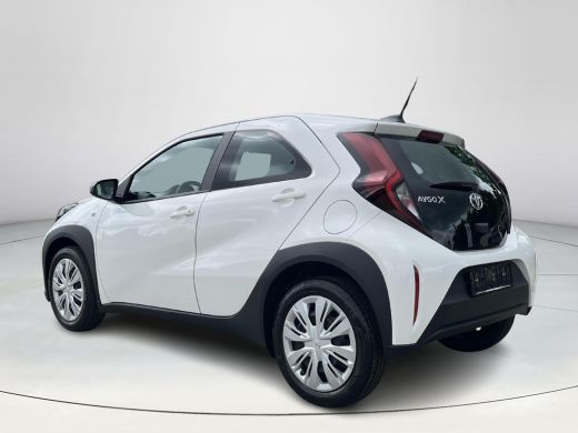 Toyota Aygo 1.0 VVT-i MT Play | Uit voorraad leverbaar | ActivLease financial lease