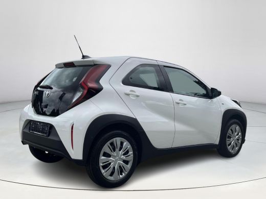 Toyota Aygo 1.0 VVT-i MT Play | Uit voorraad leverbaar | ActivLease financial lease