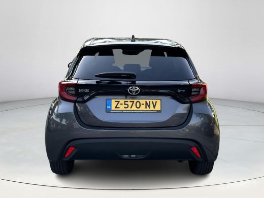 Toyota Yaris 1.5 Hybrid 115 First Edition ActivLease financial lease