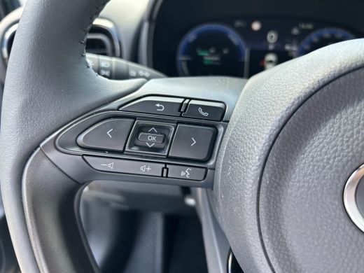 Toyota Yaris 1.5 Hybrid 130 Executive ActivLease financial lease