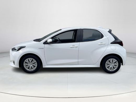 Toyota Yaris 1.5 Hybrid Active ActivLease financial lease