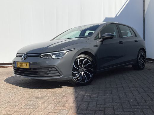 Volkswagen Golf 1.5 TSI Life Adap.Cruise Sfeerverl Carplay Led NL-Auto Dealer-Onderhouden! ActivLease financial lease