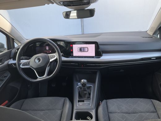 Volkswagen Golf 1.5 TSI Life Adap.Cruise Sfeerverl Carplay Led NL-Auto Dealer-Onderhouden! ActivLease financial lease