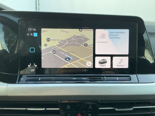 Volkswagen Golf 1.5 TSI Life Adap.Cruise Sfeerverl Carplay Led NL-Auto Dealer-Onderhouden! ActivLease financial lease