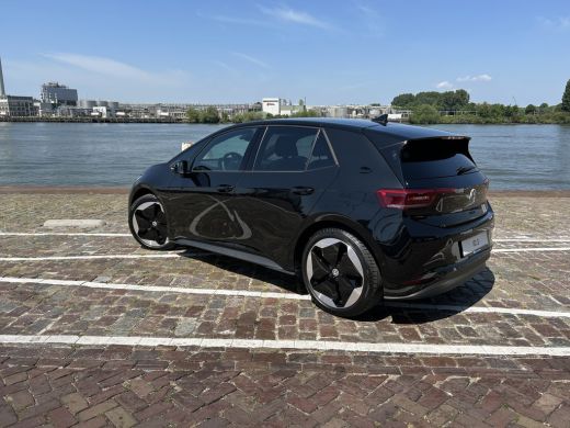 Volkswagen ID.3 Pro S Limited Edition 79 kWh | Uit voorraad leverbaar ActivLease financial lease