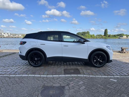 Volkswagen ID.4 Pro Limited Edition 77 kWh | Uit voorraad leverbaar! ActivLease financial lease