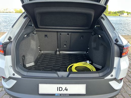 Volkswagen ID.4 Pro Limited Edition 77 kWh | Uit voorraad leverbaar! ActivLease financial lease