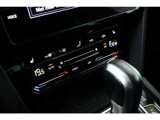 Volkswagen Passat Variant 1.4 218PK TSI PHEV GTE Business | Achteruitrijcamera | Cruise Control | Stoel- en stuurwi... ActivLease financial lease