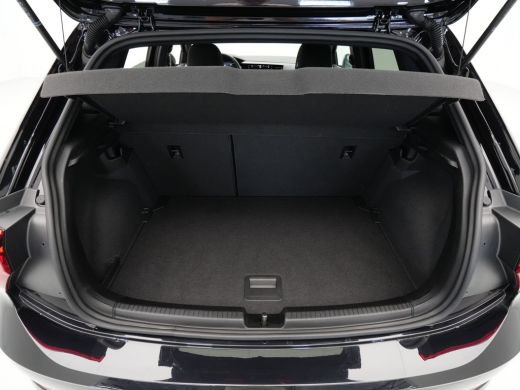 Volkswagen Polo 1.0 TSI 95pk R-Line Navi via App Pdc Clima Acc 226 ActivLease financial lease