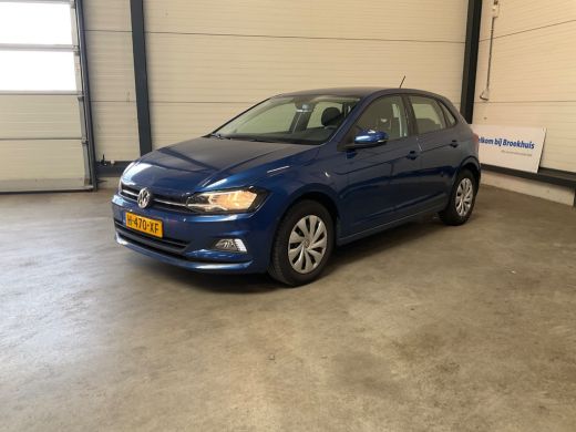 Volkswagen Polo 1.0 TSI Comfortline Business | Achteropkomend verkeer waarschuwing | Airco (automatisch) | Bestuu... Volkswagen Polo 1.0 TSI Comfortline Business | Achteropkomend verkeer waarschuwing | Airco (automatisch) | Bestuu...