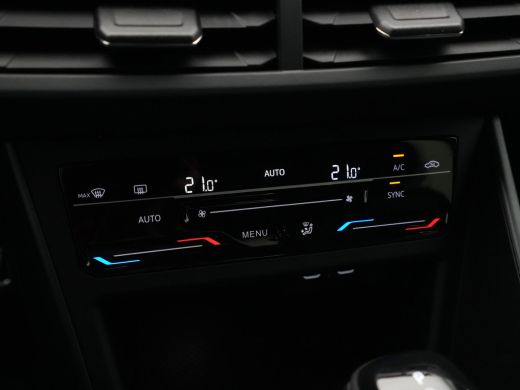Volkswagen Polo 1.0 TSI R-Line Navi via App Pdc Acc Clima 332 ActivLease financial lease
