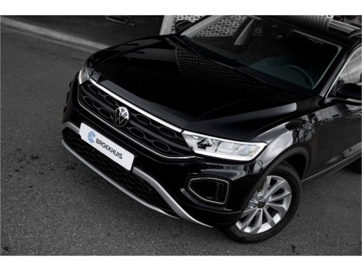 Volkswagen T-Roc 1.0 TSI 110 pk Life Edition | Multimedia | Assistance Plus | Stoelpakket | Dashboard pro ActivLease financial lease