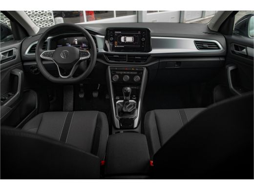 Volkswagen T-Roc 1.0 TSI 110 pk Life Edition | Multimedia | Assistance Plus | Stoelpakket | Dashboard pro ActivLease financial lease