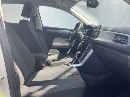 Volkswagen T-Roc 1.5 TSI Life 150pk Automaat Adap.Cruise Carplay Cam Hoogzitter Incl.BTW ActivLease financial lease