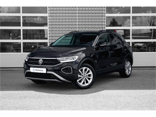 Volkswagen T-Roc 1.5 TSI DSG Life Edition | Camera | Led | Keyless Volkswagen T-Roc 1.5 TSI DSG Life Edition | Camera | Led | Keyless