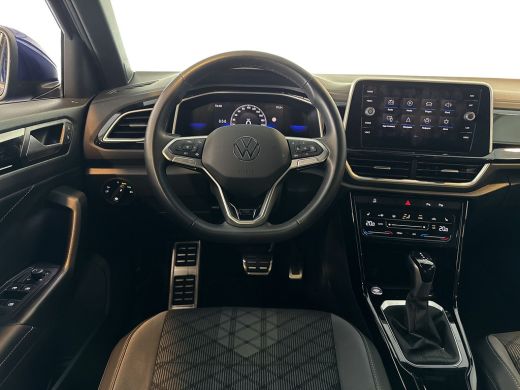 Volkswagen T-Roc 1.5TSI 150pk DSG R-Line / Parkeersensoren / App-Connect / Stoelverwarming /Achteruitrijcamera ActivLease financial lease