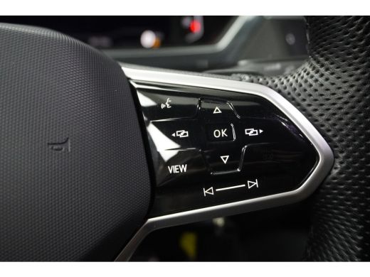 Volkswagen Tiguan 1.4 TSI 245 pk eHybrid R-Line Business 6-DSG | Achteruitrijcamera | Airco (automatisch) | Buitens... ActivLease financial lease