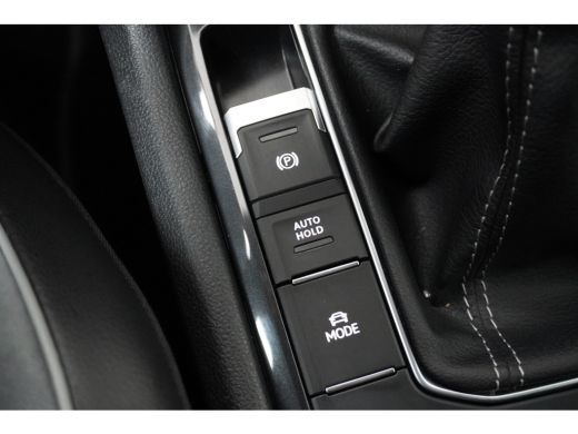 Volkswagen Tiguan 1.4 TSI 245 pk eHybrid R-Line Business 6-DSG | Achteruitrijcamera | Airco (automatisch) | Buitens... ActivLease financial lease