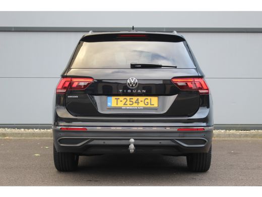 Volkswagen Tiguan Allspace 1.5 TSI Life Business 7p. | Trekhaak | ACC | Camera | Navi | Stoel&Stuurverwarming | Clima | Adap... ActivLease financial lease