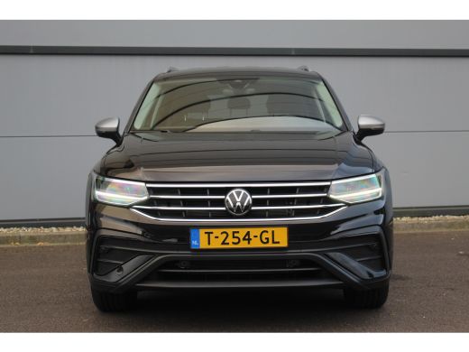 Volkswagen Tiguan Allspace 1.5 TSI Life Business 7p. | Trekhaak | ACC | Camera | Navi | Stoel&Stuurverwarming | Clima | Adap... ActivLease financial lease