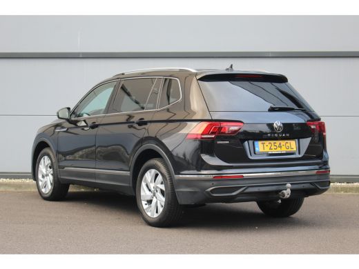 Volkswagen Tiguan Allspace 1.5 TSI Life Business 7p. | Trekhaak | ACC | Camera | Navi | Stoel&Stuurverwarming | Clima | Adap... ActivLease financial lease