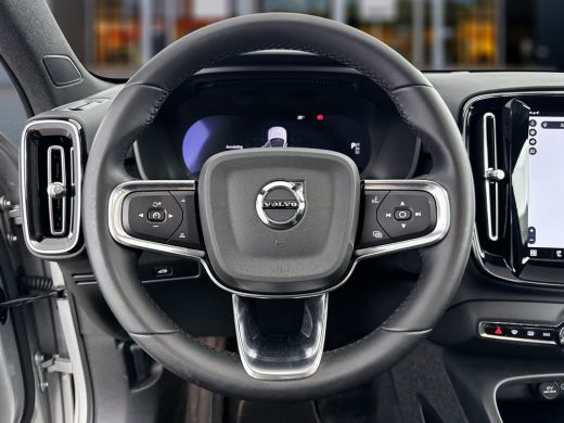 Volvo  C40 Single Motor Plus 69 kWh | 19" Allseason | Adaptieve cruise | BLIS | Stoel/stuurverwarming | Keyl... ActivLease financial lease