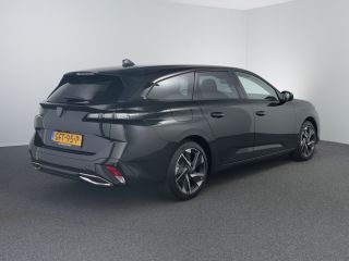Peugeot 308 SW 1.2 Hybrid 136 e-DCS6 Allure | Achterbank in delen neerklapbaar | Achteruitrijcamera | Bluetoo...