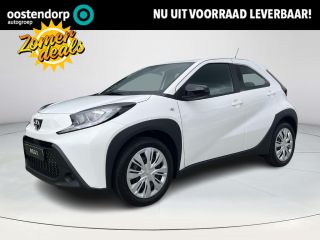 Toyota Aygo 1.0 VVT-i MT Play | Uit voorraad leverbaar |
