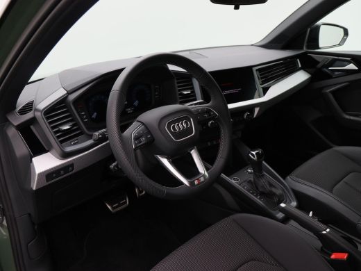 Audi A1 Sportback Sportback 25 TFSi Automaat S-Line | Adaptive Cruise | Parkeersensoren | LED | Privacy Glass | Sto... ActivLease financial lease