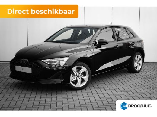 Audi A3 Sportback Advanced edition | Aluminium optiek in het interieur | Assistentiepakket Rijden en Park... Audi A3 Sportback Advanced edition | Aluminium optiek in het interieur | Assistentiepakket Rijden en Park...