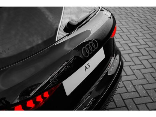 Audi A3 Sportback Advanced edition | Aluminium optiek in het interieur | Assistentiepakket Rijden en Park... ActivLease financial lease
