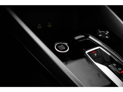 Audi A3 Sportback Advanced edition, A3 (2025) | Aluminium optiek in het interieur | Assistentiepakket Rij... ActivLease financial lease