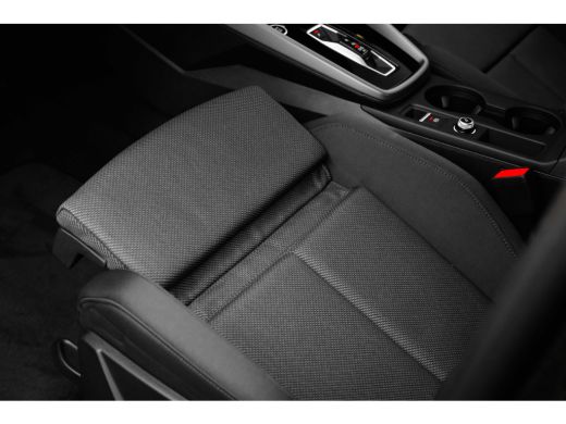 Audi A3 Sportback Advanced edition, A3 (2025) | Aluminium optiek in het interieur | Assistentiepakket Rij... ActivLease financial lease