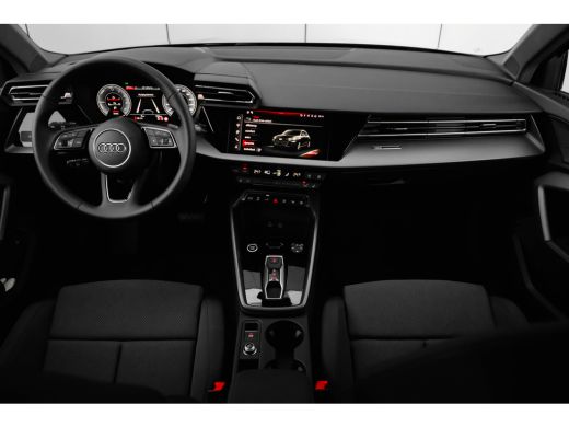Audi A3 Sportback Advanced edition, A3 (2025) | Aluminium optiek in het interieur | Assistentiepakket Rij... ActivLease financial lease